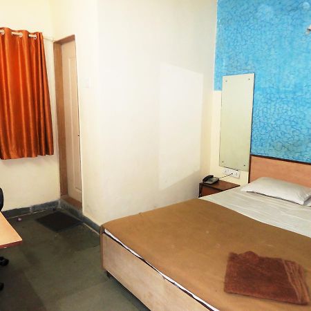 فندق بونةفي  Ashtavinayak Residency المظهر الخارجي الصورة