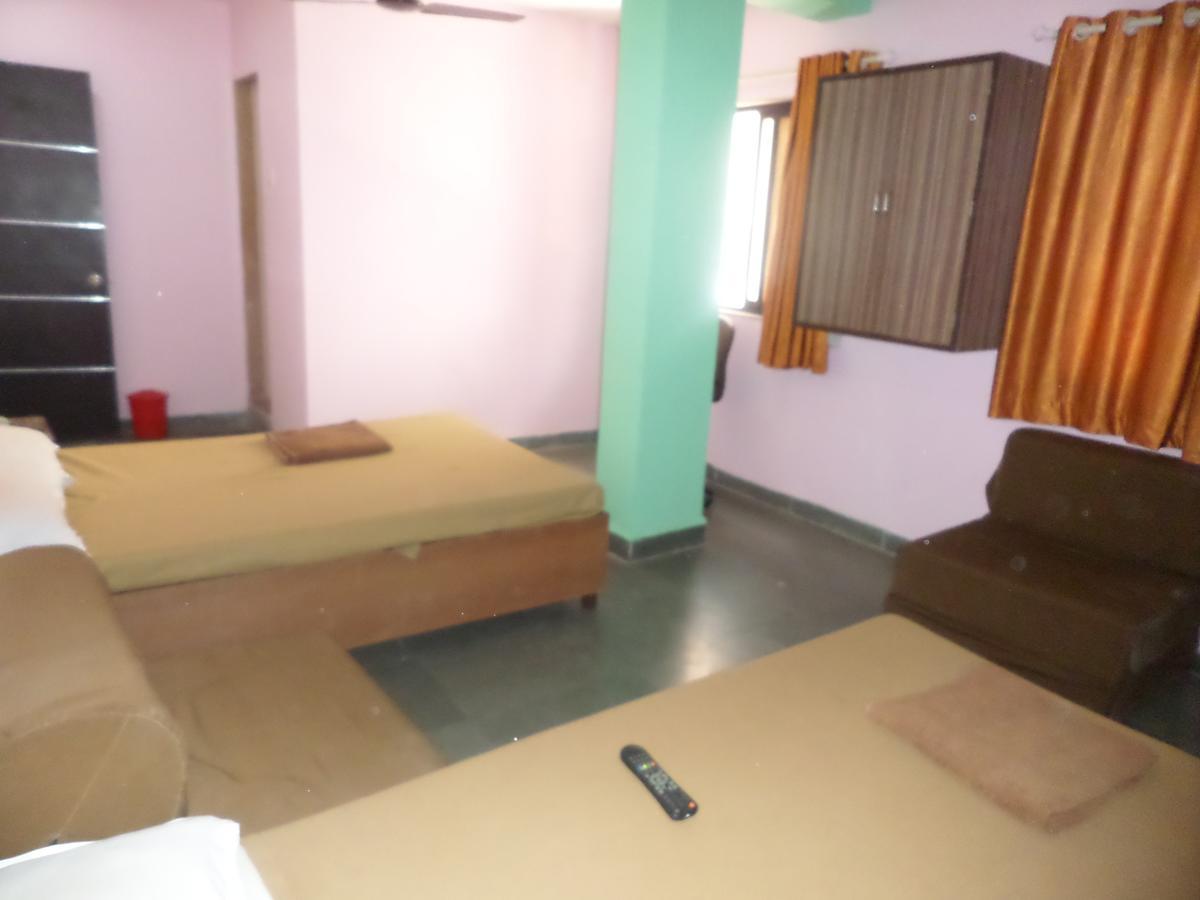فندق بونةفي  Ashtavinayak Residency المظهر الخارجي الصورة