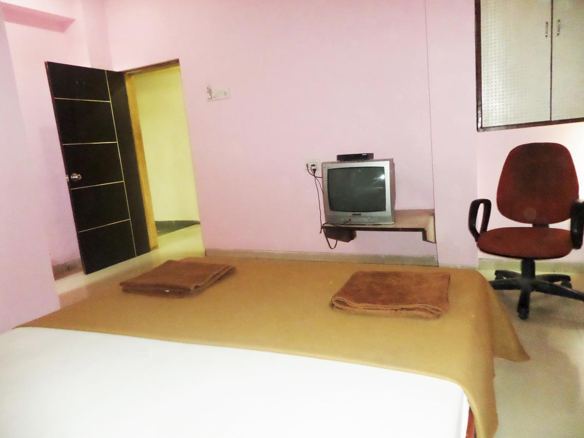 فندق بونةفي  Ashtavinayak Residency المظهر الخارجي الصورة